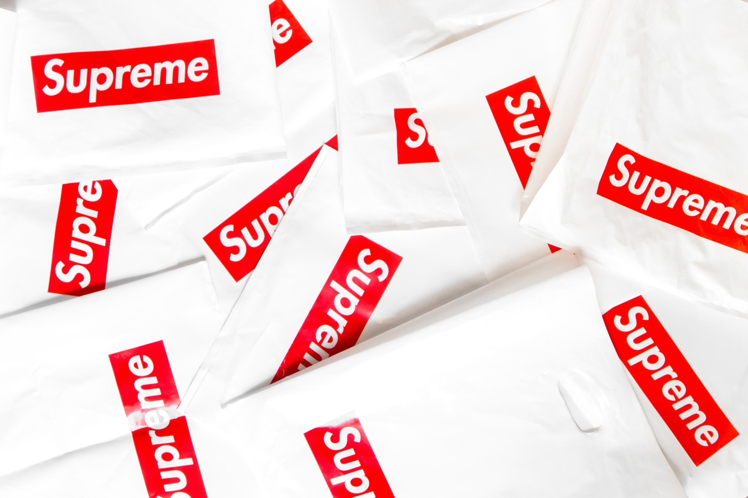 Supreme: dlaczego marka streetwearowa stała się kultowa